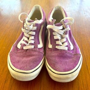 Van classics (big kid size 4)